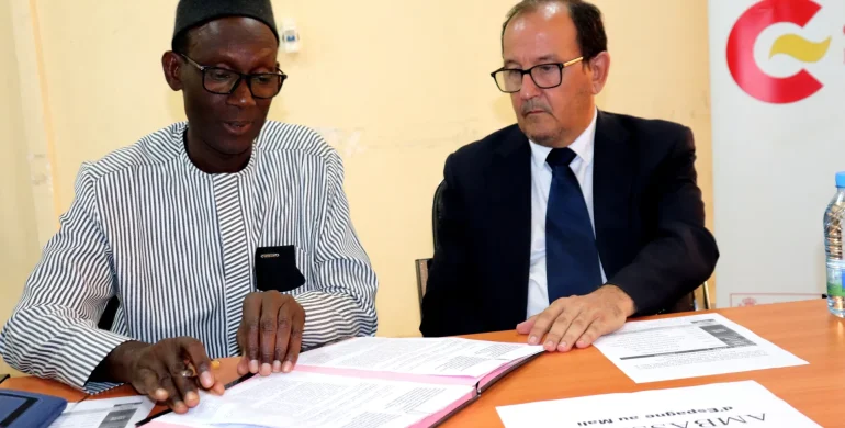 Renforcement du Système de Santé au Mali : L’USTTB et l’AECID signent un protocole de collaboration
